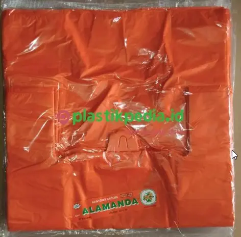 ALAMANDA Kresek 002x40x65 Merah Pak(50) 