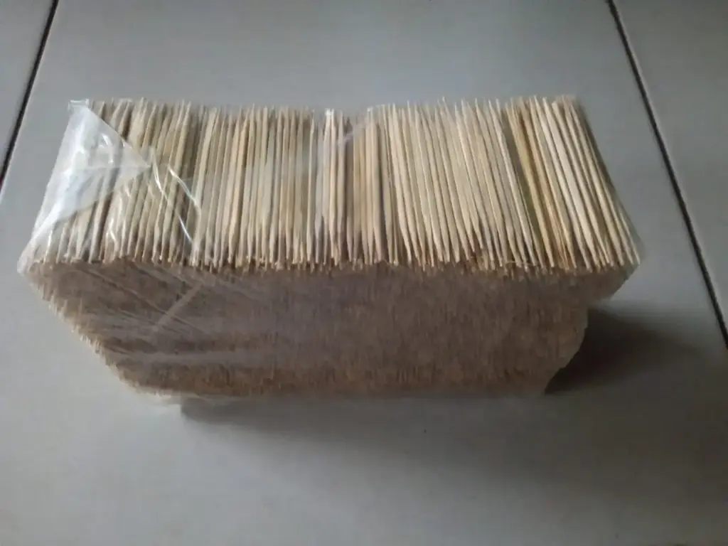 PNP Tusuk Gigi 2 Sisi Lokal 2.2mm Pak(1kg) 