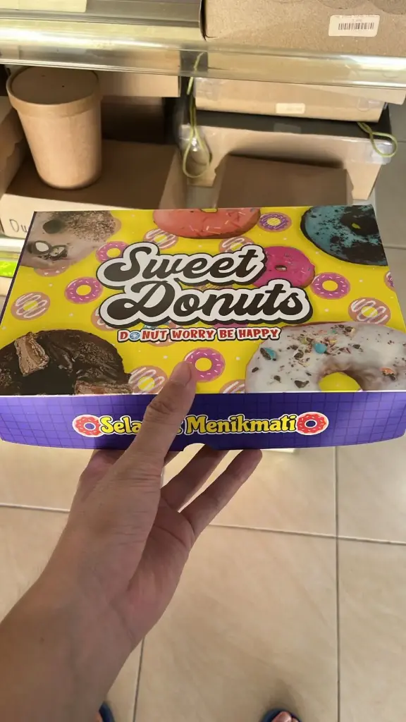 DPH Donat 310gr Isi 6 Sweeet Donut 