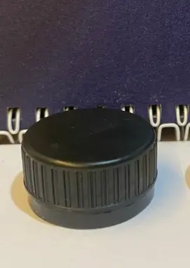 Tutup Botol LN30 Hitam (WHIZ)